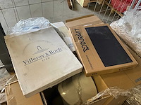 Geberit toilet (4x) + diverse badkamer accessoires - afbeelding 7 van  10