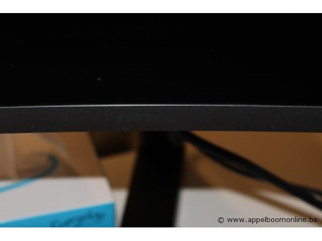 Gebogen computerscherm samsung toetsenbord muis - logitech - afbeelding 2 van  2