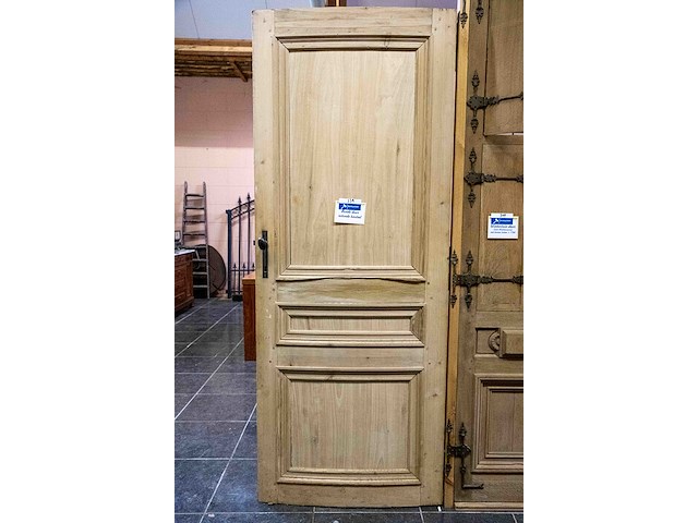 Gebogen deur - afbeelding 1 van  3