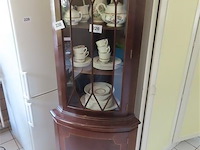 Gebogen hoekvitrine - afbeelding 1 van  3