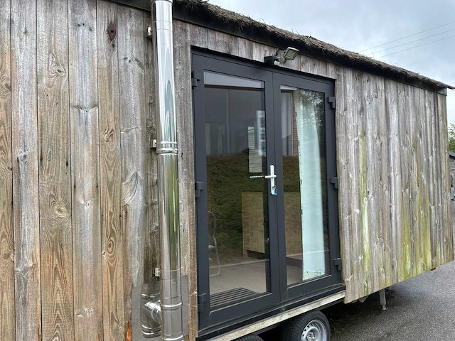 Gebruikt tiny house - afbeelding 10 van  16