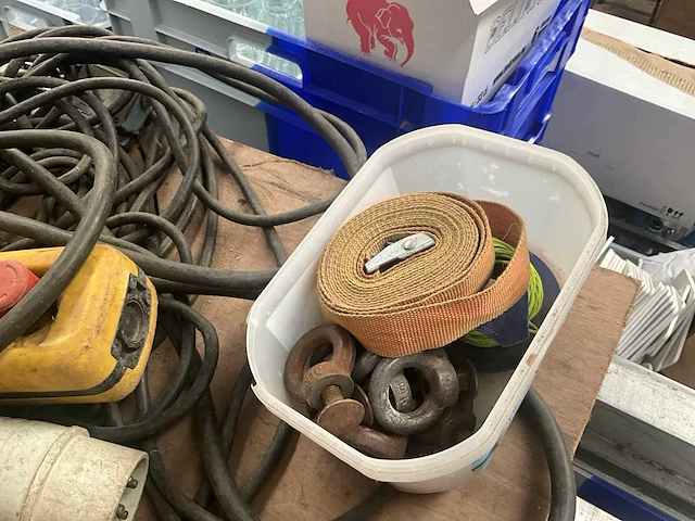 Geda 150 gedemonteerde bouwlift/pannenlift - afbeelding 11 van  14