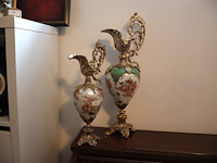 Gedecoreerdde porseleinvaas (x2) - afbeelding 1 van  5