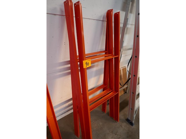 Gedemonteerd magazijnrek - afbeelding 4 van  4