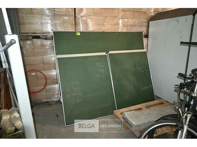 Gedemonteerd schoolbord - afbeelding 1 van  3
