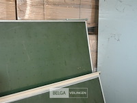 Gedemonteerd schoolbord - afbeelding 3 van  3
