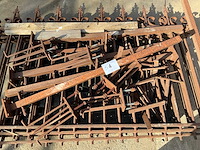 Gedemonteerd tuinhek - afbeelding 1 van  4