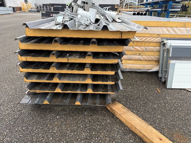 Gedemonteerde aanbouw garage of berging - afbeelding 9 van  9