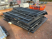 Gedemonteerde afrastering - afbeelding 1 van  7