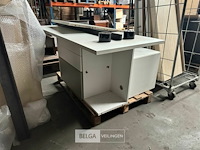 Gedemonteerde bureau - afbeelding 4 van  4