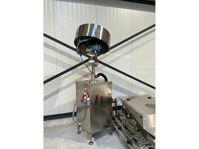 Gedemonteerde doppenverpakkingslijn - afbeelding 10 van  12