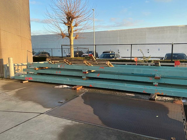 Gedemonteerde dubbelzijdige draagarmsteling - afbeelding 2 van  5