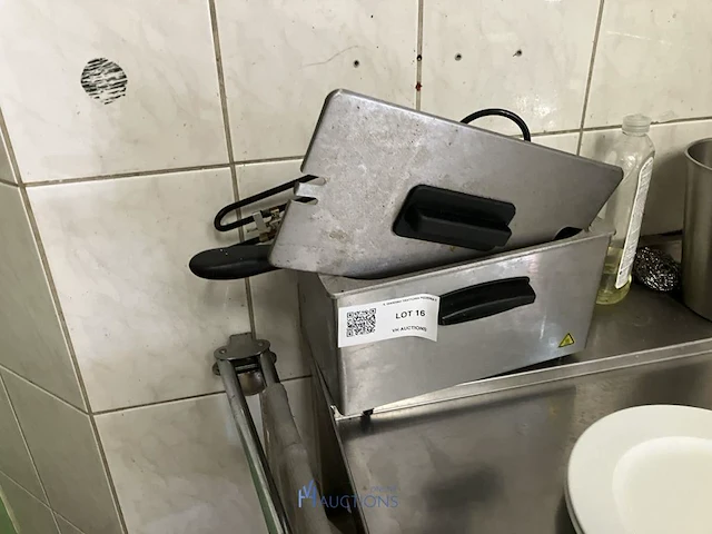 Gedemonteerde friteuse - afbeelding 1 van  2