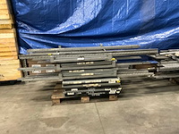 Gedemonteerde legbordstelling - afbeelding 1 van  6