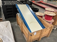 Gedemonteerde magazijnrek