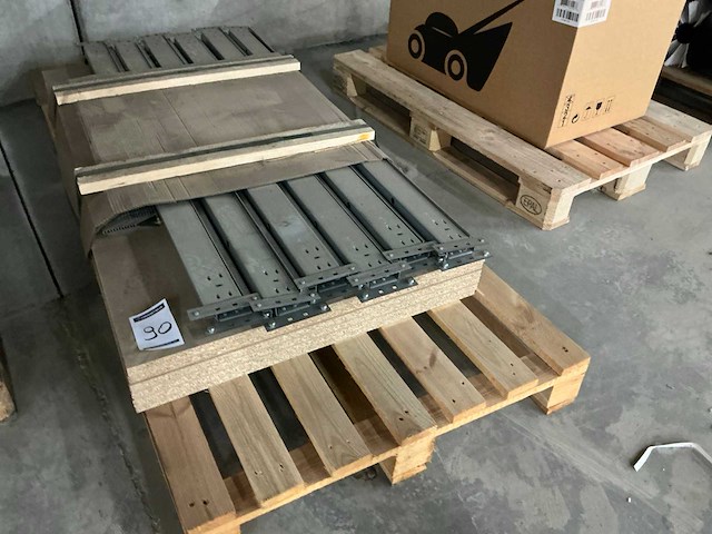 Gedemonteerde magazijnstelling - afbeelding 3 van  3