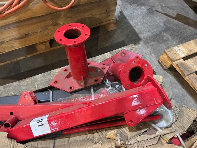 Gedemonteerde motorlift - afbeelding 5 van  5
