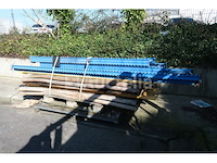Gedemonteerde palletrekken - afbeelding 1 van  7