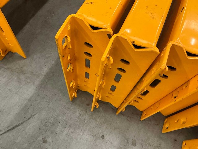 Gedemonteerde palletstelling - afbeelding 7 van  7