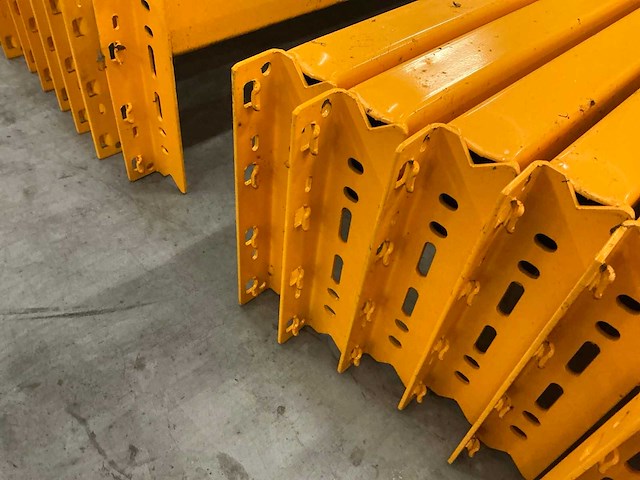 Gedemonteerde palletstelling - afbeelding 6 van  7