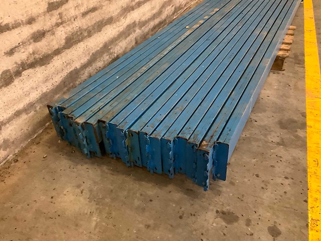 Gedemonteerde palletstelling - afbeelding 9 van  10