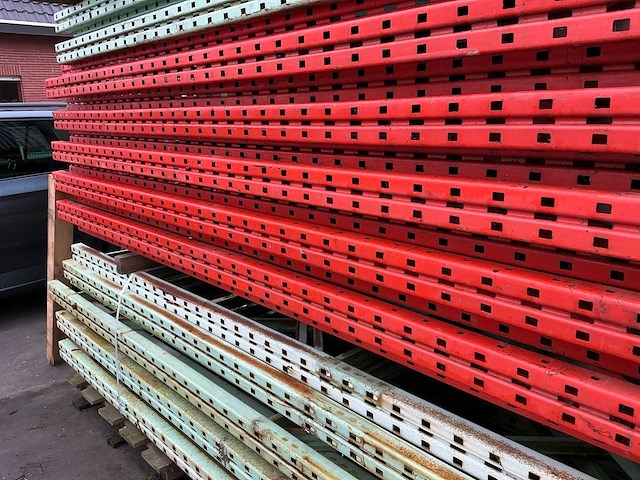 Gedemonteerde palletstelling - afbeelding 3 van  8