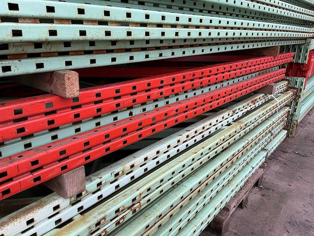Gedemonteerde palletstelling - afbeelding 5 van  8
