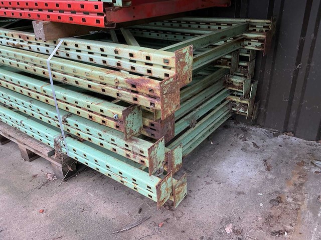 Gedemonteerde palletstelling - afbeelding 4 van  11
