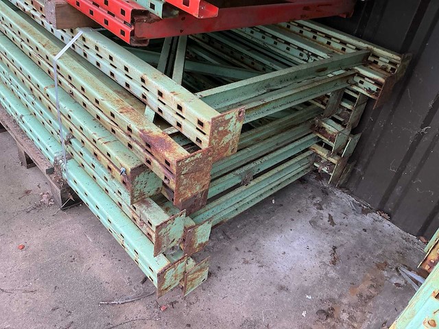 Gedemonteerde palletstelling - afbeelding 6 van  11