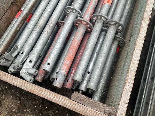 Gedemonteerde steigerstelling - afbeelding 3 van  15