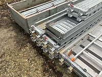 Gedemonteerde steigerstelling - afbeelding 12 van  15