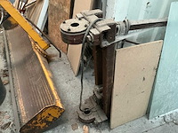 Gedemonteerde zwenkarmkraan - afbeelding 3 van  3