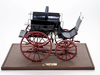 Gedetailleerd schaalmodel 'canterbury phaeton'...