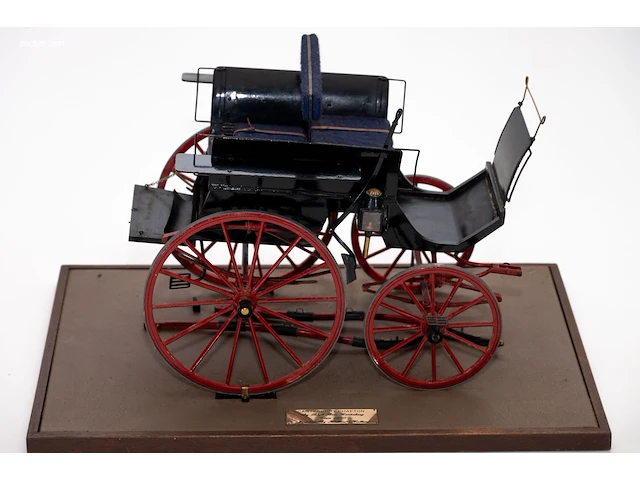 Gedetailleerd schaalmodel 'canterbury phaeton'... - afbeelding 2 van  8