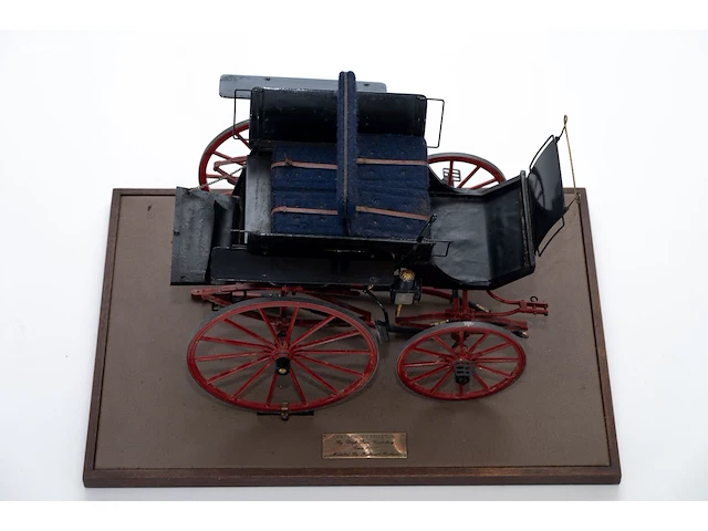 Gedetailleerd schaalmodel 'canterbury phaeton'... - afbeelding 3 van  8