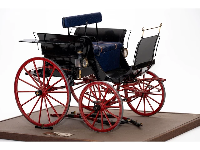 Gedetailleerd schaalmodel 'canterbury phaeton'... - afbeelding 7 van  8
