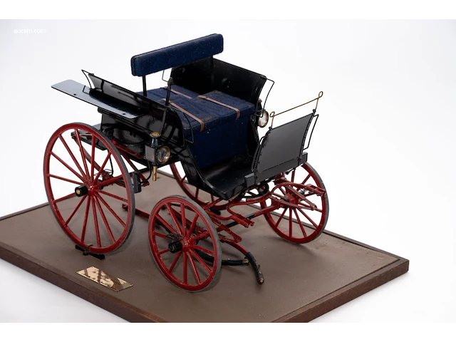 Gedetailleerd schaalmodel 'canterbury phaeton'... - afbeelding 8 van  8
