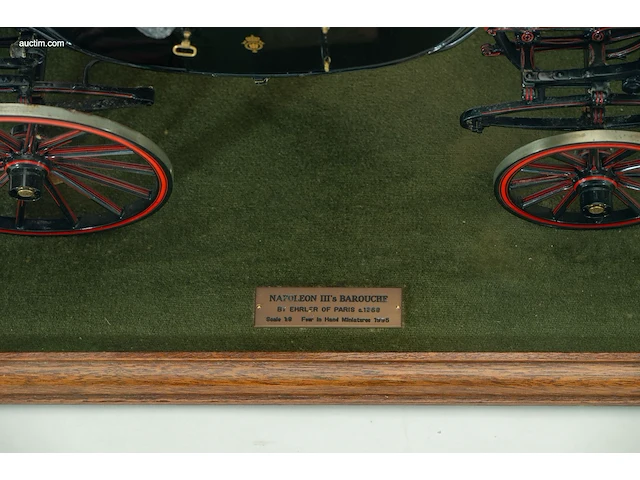 Gedetailleerd schaalmodel 'napoleon iii’s... - afbeelding 4 van  6