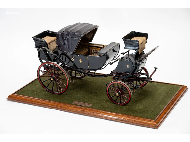 Gedetailleerd schaalmodel 'napoleon iii’s... - afbeelding 6 van  6