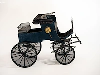 Gedetailleerd schaalmodel phaeton (schaal 1:10) - afbeelding 9 van  9