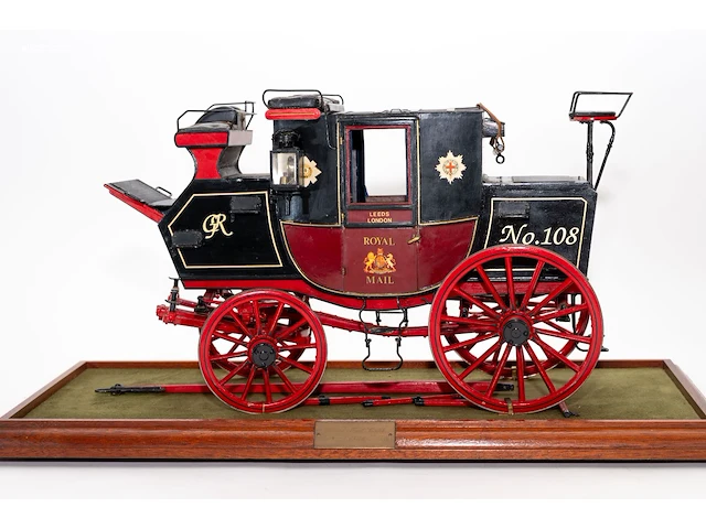 Gedetailleerd schaalmodel 'royal mail coach'... - afbeelding 2 van  4