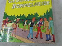 Gedonder in bommelheide - afbeelding 1 van  3