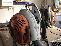 Gedragen bladblazer stihil op benzinemotor br600 (defect), bosmaaier stihl op benzinemotor (defect) - afbeelding 3 van  9