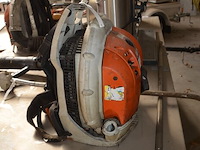 Gedragen bladblazer stihil op benzinemotor br600 (defect), bosmaaier stihl op benzinemotor (defect) - afbeelding 4 van  9
