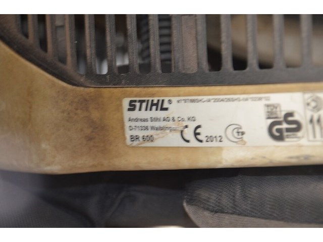 Gedragen bladblazer stihl op benzinemotor (defect) br600, heggeschaar stihl op benzinemotor (defect) - afbeelding 8 van  10