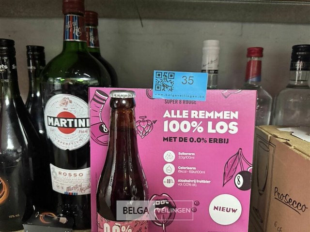 Geestrijke dranken en 12 glazen - afbeelding 5 van  5