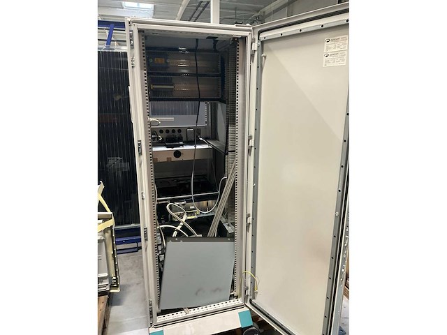 Gefasoft/rittal verrijdbare server/control kast - afbeelding 8 van  12