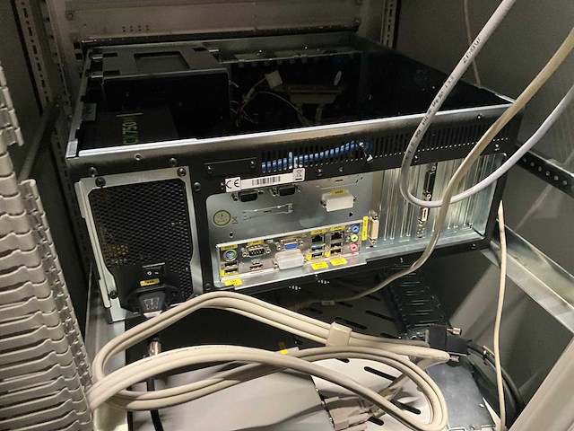 Gefasoft/rittal verrijdbare server/control kast - afbeelding 12 van  12