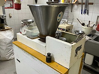 Gefra de ridder deegverdeler