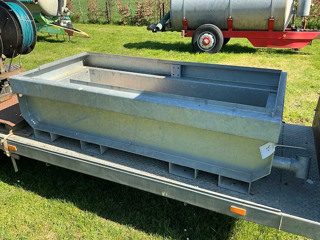 Gegalvaniseerd reservoir - afbeelding 1 van  5